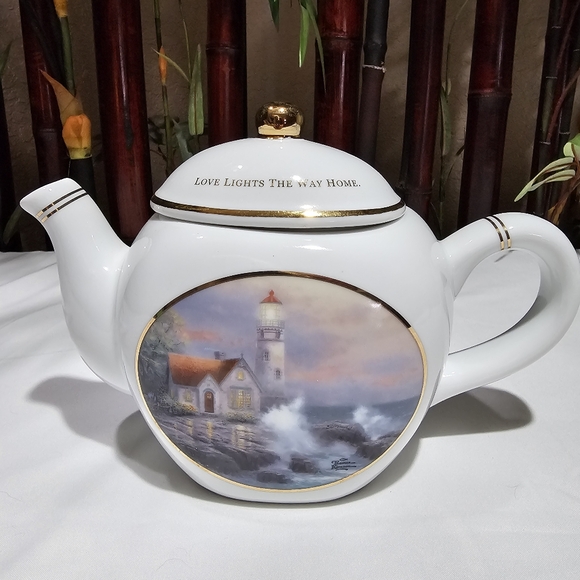 🎉HP THOMAS KINKADE PORCELAIN TEA POT "BEACON OF HOPE" - Picture 14 of 14